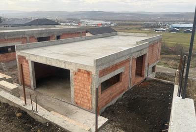 Casa de vânzare Dezmir - zona Planoarelor - 12