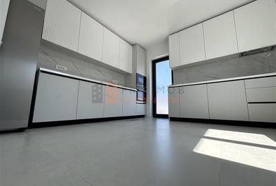 Case noi in zona Maracineni | COMISION 0 - 8