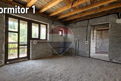 Casa la rosu in Poiana Tapului, Busteni, 3 dormitoare cu baie proprie - 5