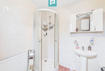 Casă complet modernizată, P+1 în Buteni, Arad - 25