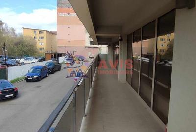 Spatiu comercial de inchiriat in zona Promenada mall - 2