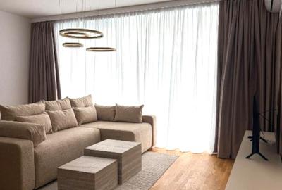 Apartament cu 2 camere semidecomandat, mobilat în Băneasa