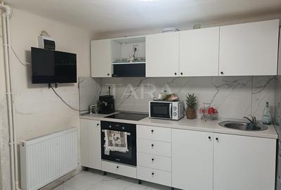 Garsonieră decomandată, mobilată în Central