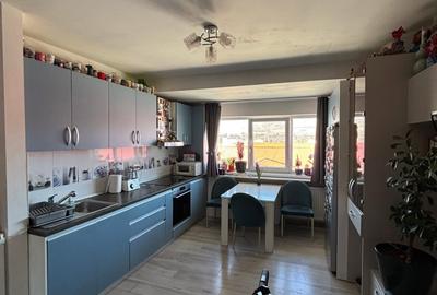 Apartament cu 2 camere semidecomandat în Florești