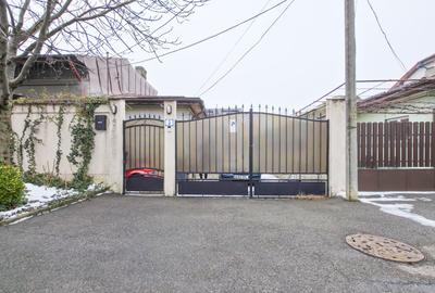 Casă cu 3 camere în Chitila