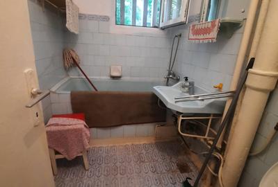 Apartament de 2 camere decomandat, etajul 1/8, zona Copou - 8