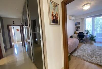 Apartament 4 camere bloc boutique si terasa de 25m - 31