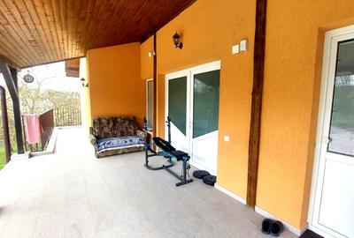 Gospodarie, casa cu 5 camere si 8272 mp teren, in Oarda - 18