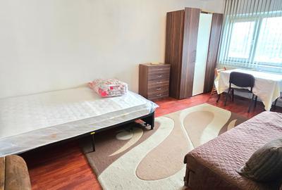 Apartament 1 camera decomandat, etaj 1/4, centrala, balcon inchis, geam la baie - 1