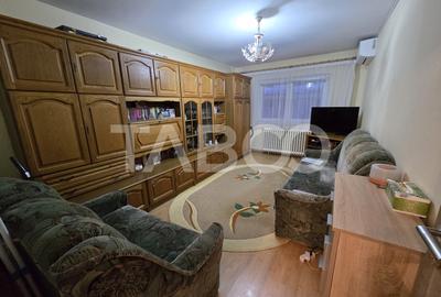 Apartament cu 2 camere decomandat, mobilat în Terezian