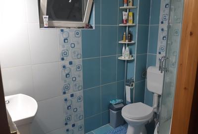 Vând casă și teren  situata într-o zonă deosebită și linistita - 5