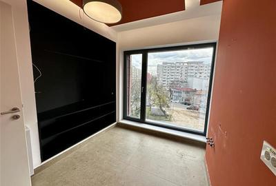 Spatiu de birou de inchiriat - 121 mp  - mentenanta inclusa - 3