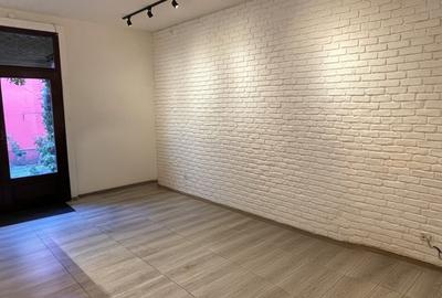 🏢 De închiriat spațiu comercial SAD – zonă ultracentrală, stradă pietonală - 4