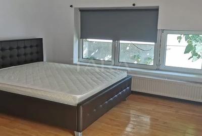 Casă individuală în zonă centrală – Platinia. - 2