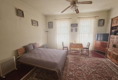 Vand casa saseasca 4 camere cu teren generos 1900mp - 5