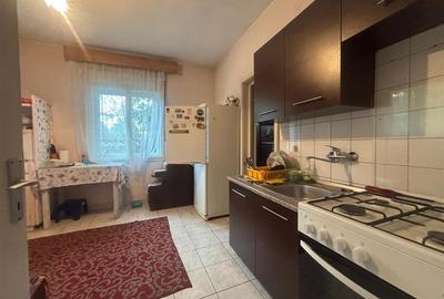 Casă cu 4 camere în Ultracentral