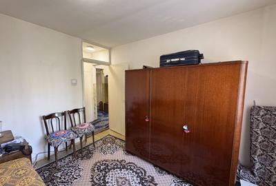 Apartament decomandat cu 3 camere in Centrul Civic, strada Mihai Viteazul - 18