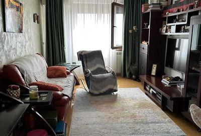 De vanzare Apartament 3 camere Crangasi - 1