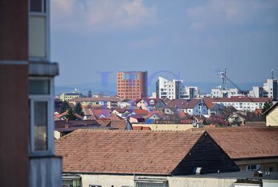 Apartament de inchiriat2 camere - decomandat - Vasile Aaron - 55mp - 7