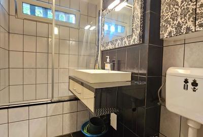 Str. Aliorului| Apartament  cu doua camere, modern, cu loc de parcare - 9