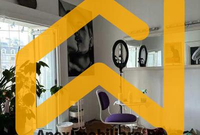 Apartament cu 2 camere semidecomandat, mobilat în Romană