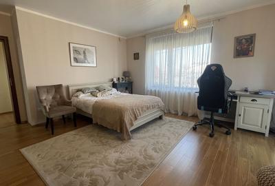 Casa eleganta si luminoasa, situata in zona de case - Mehala - 30