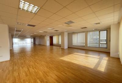 CORAL CENTER PITESTI- Inchiriere spatiu birouri, central, modern, 296 mp, etaj 2 - 2