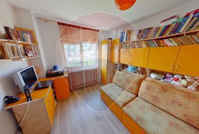 Apartament cu 4 camere de vânzare, Piața 1 Decembrie 1918 - 7