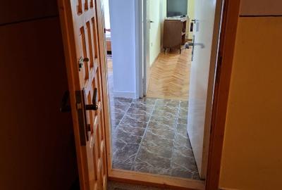 APARTAMENT 2 CAMERE SINAIA STR.1 MAI - 14