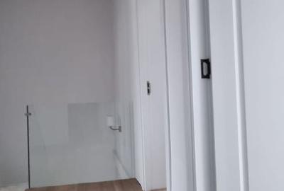 Reședință Modernă cu Finisaje Distinse - 40