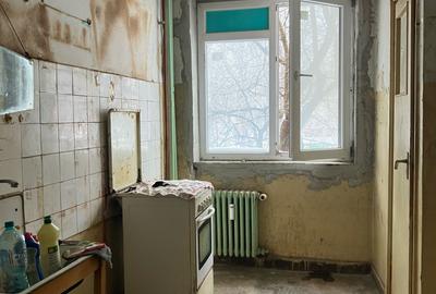 Apartament 3 camere Titan -necesita reonvare completa - 5