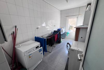 Imobil pretabil locuinta si afacere. Pozitie stradala. - 13