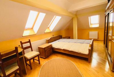 Casă de vânzare în centrul Hălchiu - 5