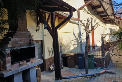 Casa zona Piata Unirii, 4 camere, teren 307 mp - 1