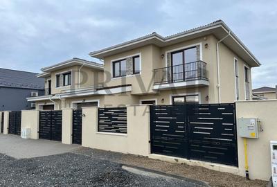 Casă individuală cu 5 camere în Dumbrăvița