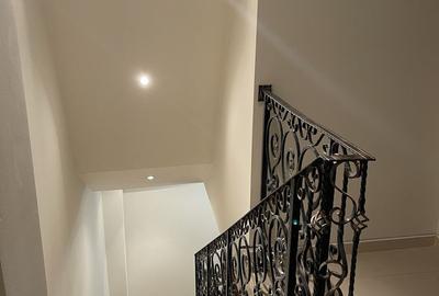 Inchiriez apartament 3 camere tip duplez - 8