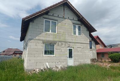 Casă de vânzare Reghin - Ideciu de jos - 4