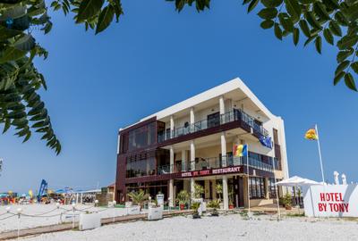 Hotel 3 stele, 25 camere, pe malul Mării Negre, Mamaia, vezi video - 1