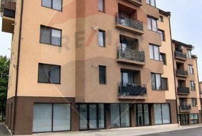 Spațiu comercial, de 163.73 mp, în Florești