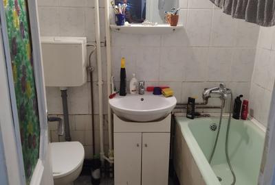 Vand ap. cu 2 cam.in zona Cornisa. - 6