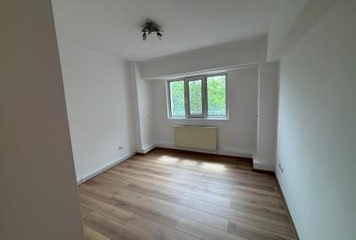 Apartament Calea 13 Septembrie colt cu Str:Sabinelor - 3