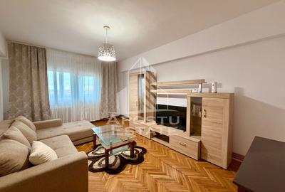 Apartament cu 3 camere semidecomandat, mobilat în Tipografilor