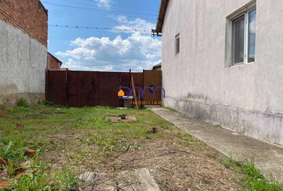 Casă individuală cu 3 camere în Nord