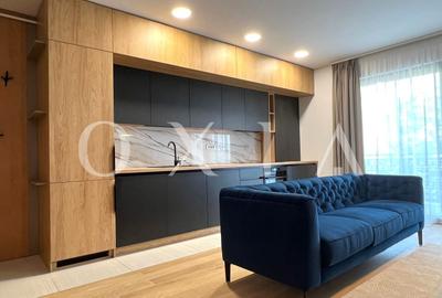 Apartament cu 3 camere semidecomandat, mobilat în Circumvalațiunii