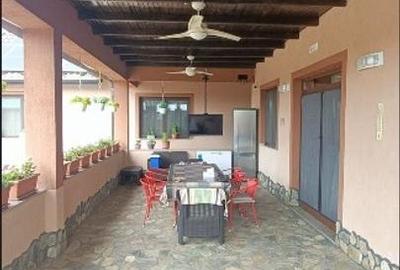 Casă cu piscină, modernă la curte – sat Fălăștoaca, comuna Comana - 11