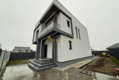 Casă individuală cu 4 camere în Berceni