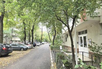 AP.2 CAM ET.3/7 VEDERE SPATE SECTOR 1 ION MIHALACHE METROU 1 MAI - 6