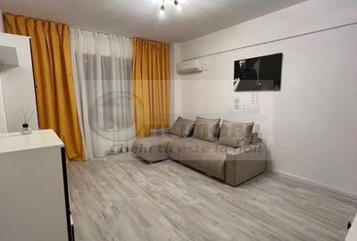 Garsonieră decomandată, mobilată în Nicolina