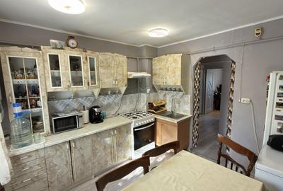 Apartament Decomandat 4 camere MV1, Etaj 1 - Str. Liszt Ferenc - Carei - 12