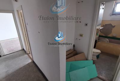 Apartament 2 camere etaj 4/4 Carrefour Precista - 1